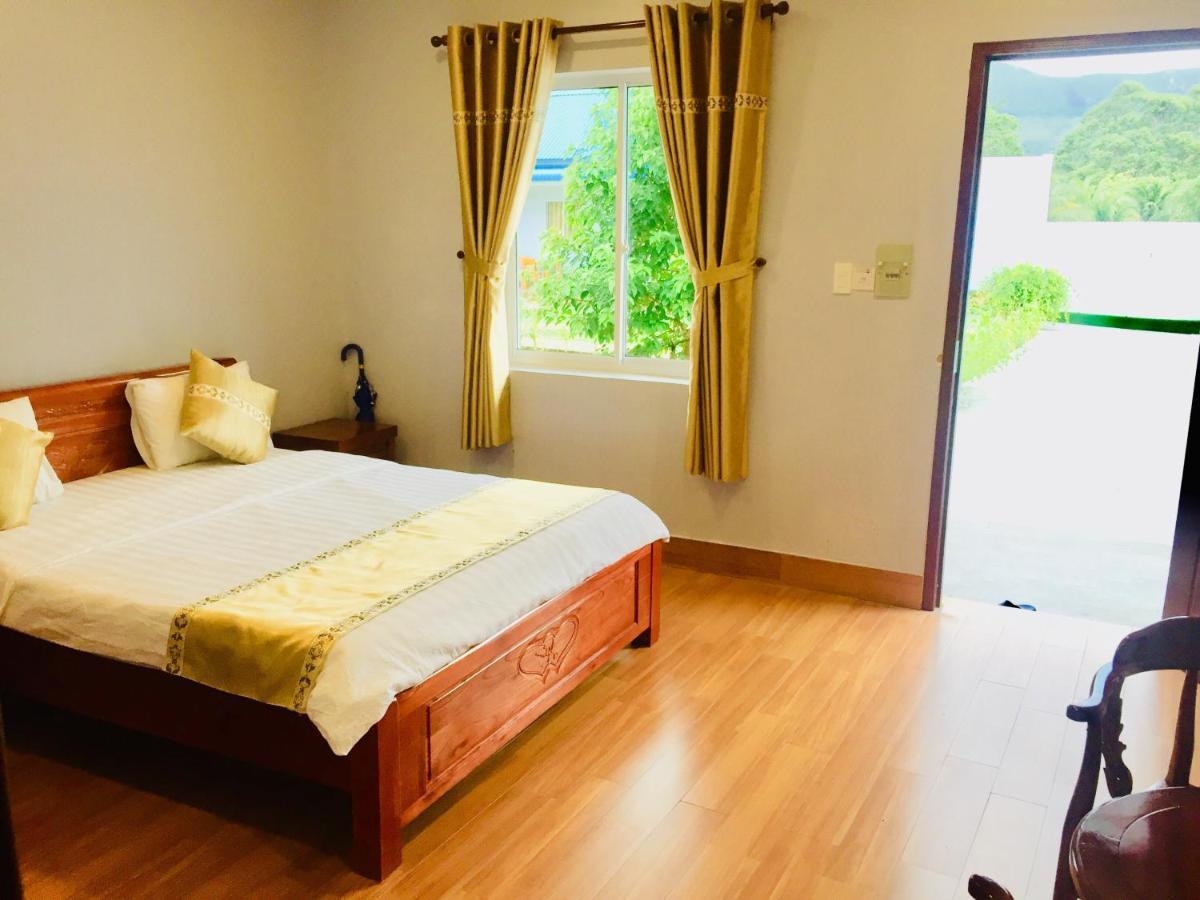 Bungalow Hotel Chi Khu Co Ong Екстериор снимка