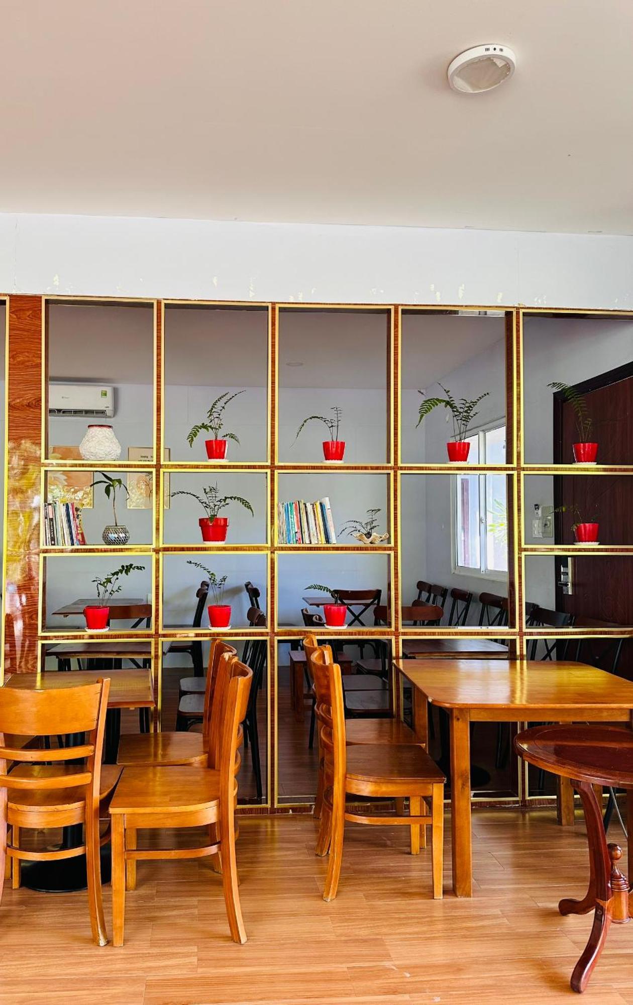 Bungalow Hotel Chi Khu Co Ong Екстериор снимка