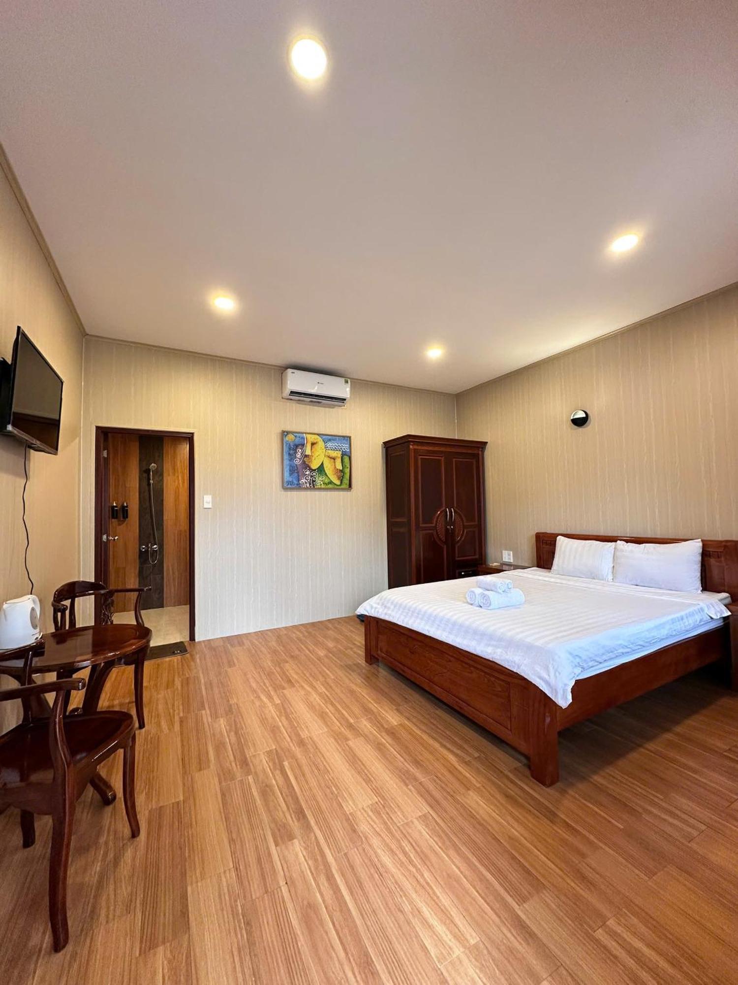 Bungalow Hotel Chi Khu Co Ong Екстериор снимка